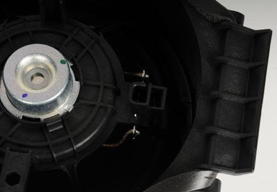 Gm Genuine Parts 15122601 Front Door Radio Speaker