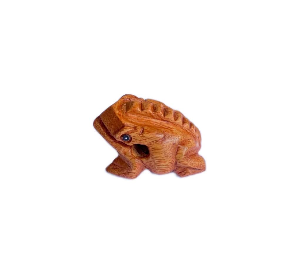 Classic Handmade Percussion Instruments Wooden Frog 2.3 2.5 Inch Wooden Frog Musical Instrument Home Decor (Brown Color)