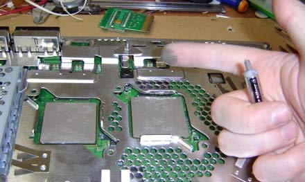 Arctic Silver 5 High Density Polysynthetic Silver Thermal Compound, 3.5 Grams + MicroFiber (7' X 6') Cleaning Cloth