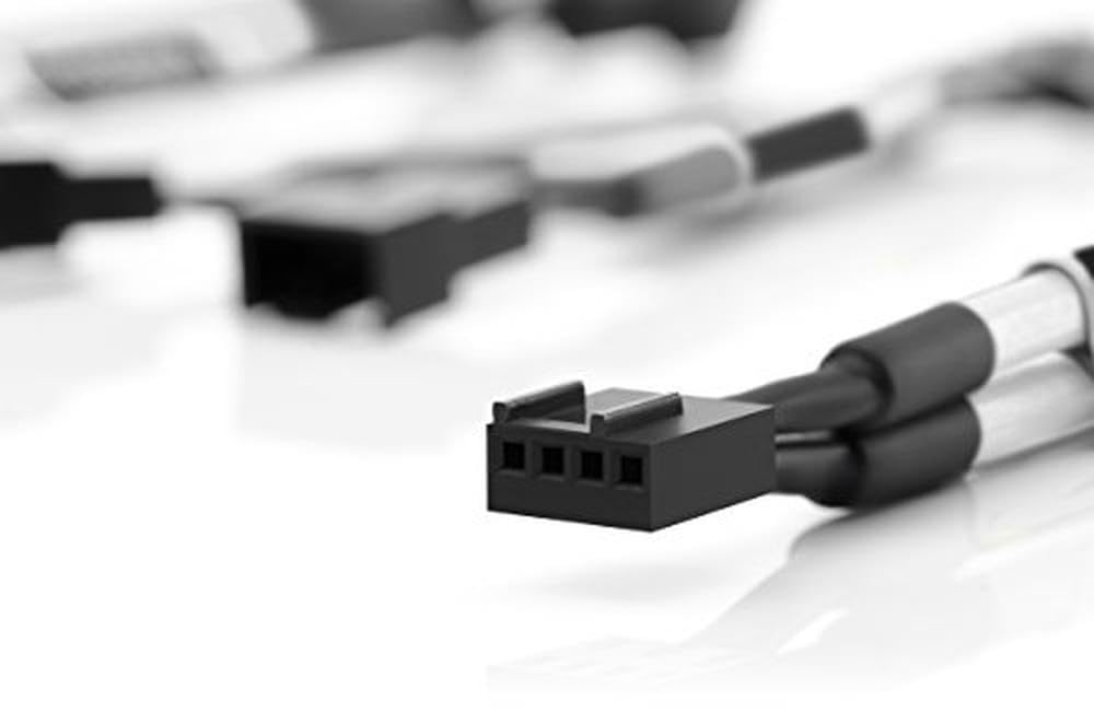 Noctua Na Syc1 Chromax.White, 4 Pin Y Cables (White)