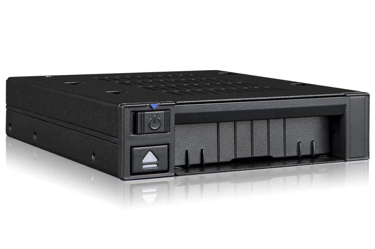 ICY DOCK flexiDOCK MB021VP-B - Strapless U.2 PCIe 4.0 NVMe SSD to SlimSAS SFF-8654 Mobile Rack for 3.5 Inch Bay