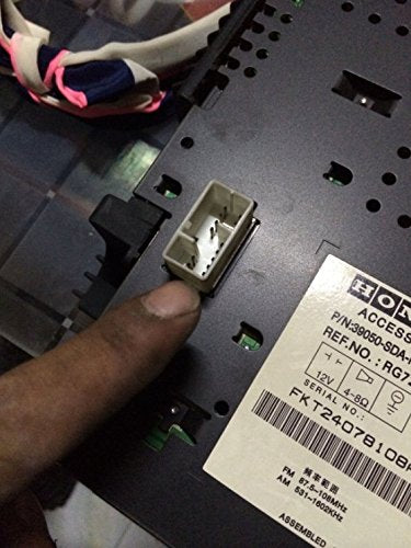 Yongjiangxia Usb Aux Interface Adapter Charge Cable Compatible With Honda Accord Element 2003 2011 Odyssey Crv 2005 2011 Civic Ridgeline Pilot 2006 2011 City 2002 2011 Fit