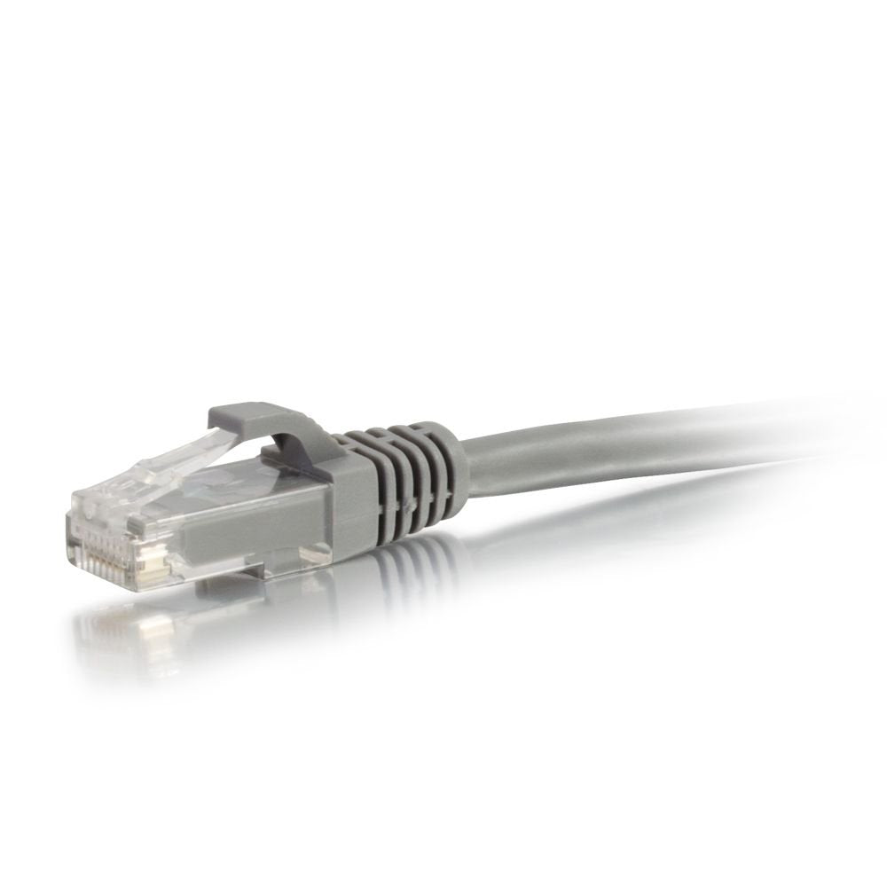 C2G 19145 Cat5E Cable   Snagless Unshielded Ethernet Network Patch Cable, Gray (200 Feet, 60.96 Meters)
