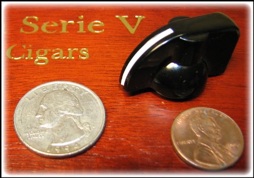 2-Pack Potentiometer Knobs: Black Chickenhead With Set Screw