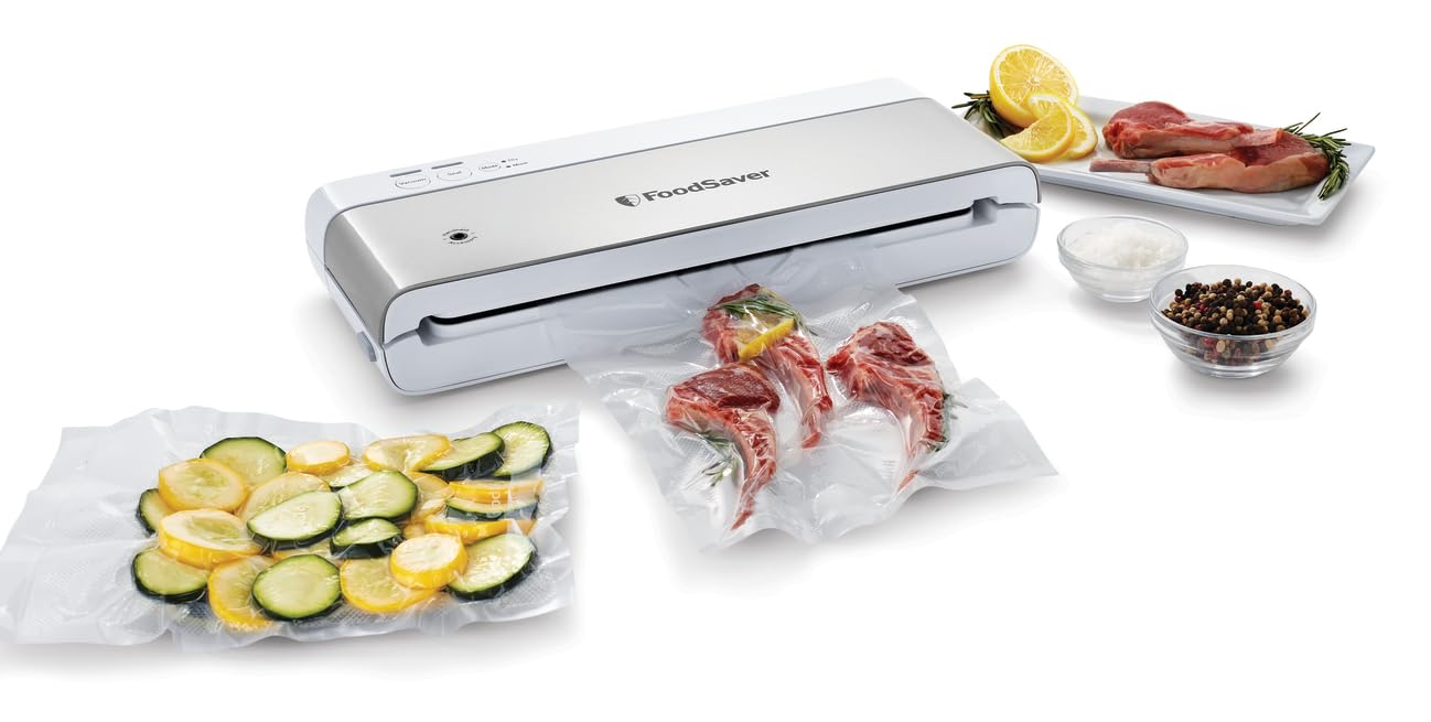 Foodsaver Compact Vacuum Sealer Machine With Airtight Bags And Roll   Ideal For Sous Vide And Airtight Food Storage, White