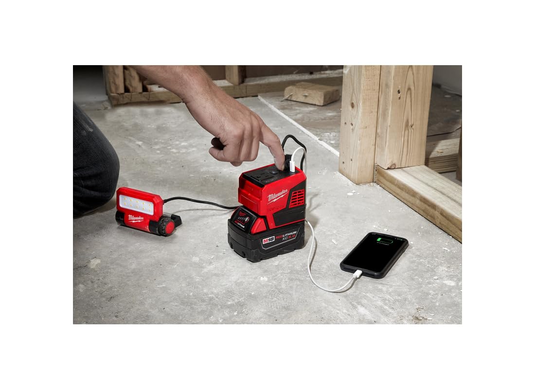 Milwaukee 2846-20 M18 18V 175W Top-Off Li-Ion Compact Inverter Power Supply