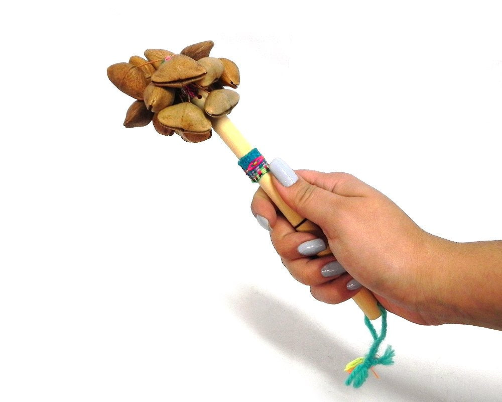 Natural Cacho Seed Pod Shell Nut Shaker Bamboo Wooden Handle Stick Rattle Maraca Handmade Percussion Gifts Peruvian Musical Inst