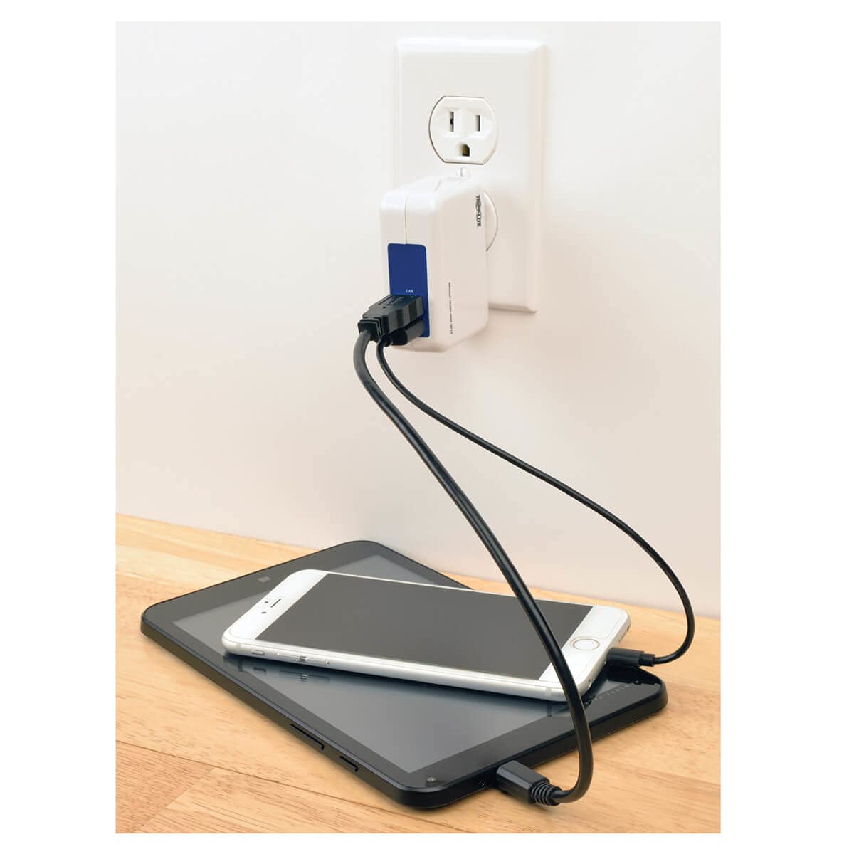 Tripp Lite Dual Port Usb Wall / Travel Charger For Tablet & Mobile Devices 5V/3.4A/17W (U280 002 W12)