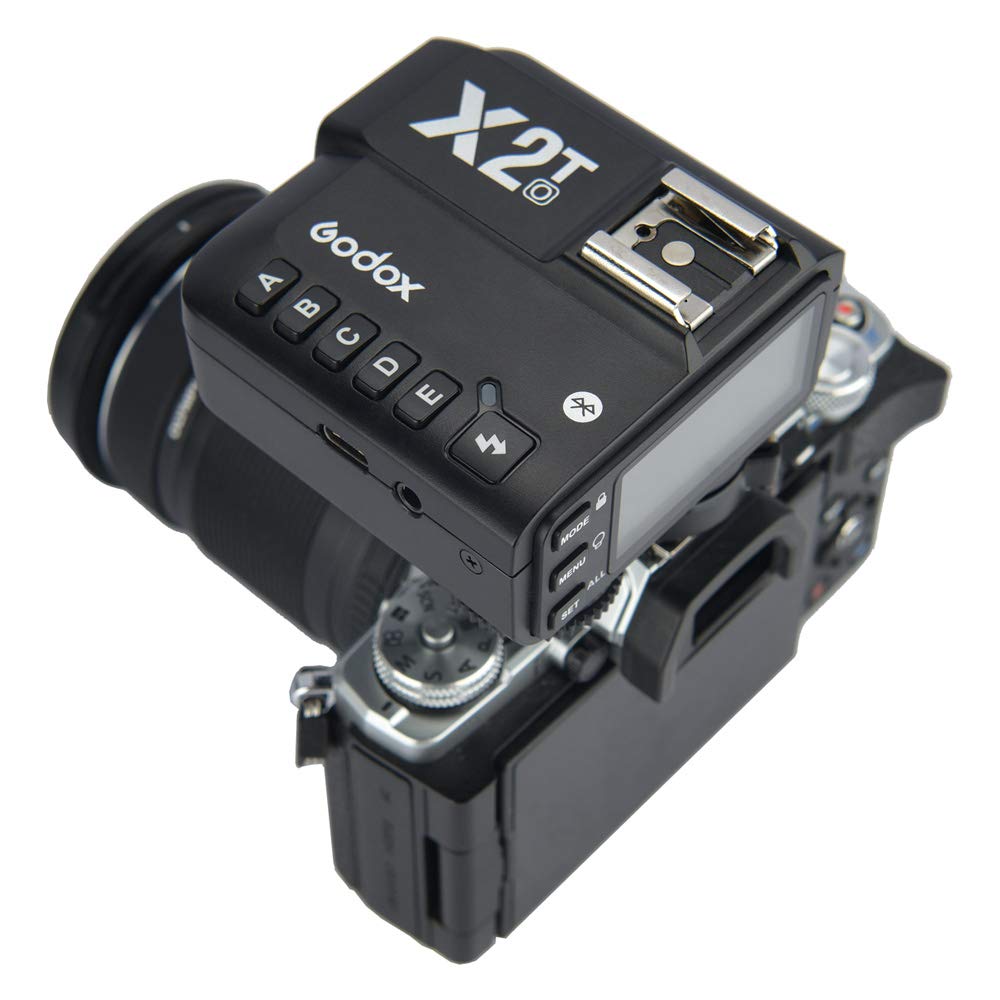 Godox X2T O 2.4G Wireless Flash Trigger Transmitter For Olympus With Ttl Ii Hss 1/8000S Group Function Led Control Panel Firmwar