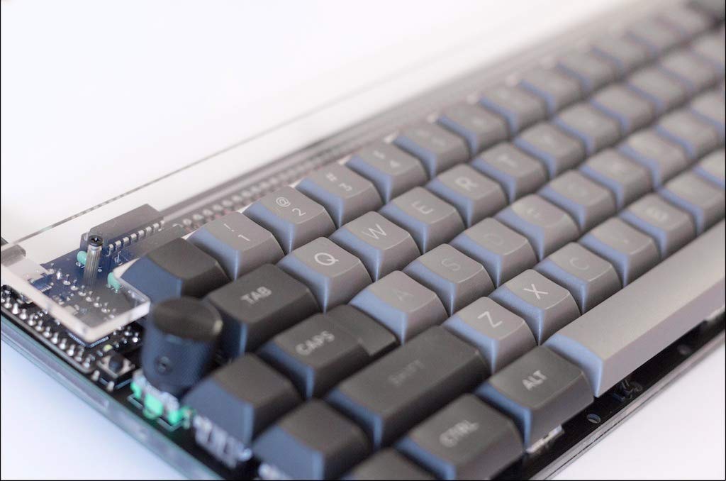 Nullbits Nibble 65% 72 Key Programmable Qmk Mechanical Keyboard Kit (Black)