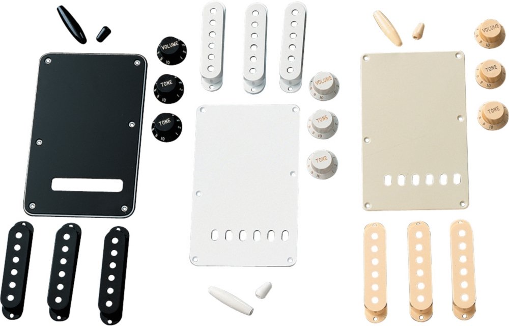 Fender Electric Guitar Strat Accessory Kit   Black
