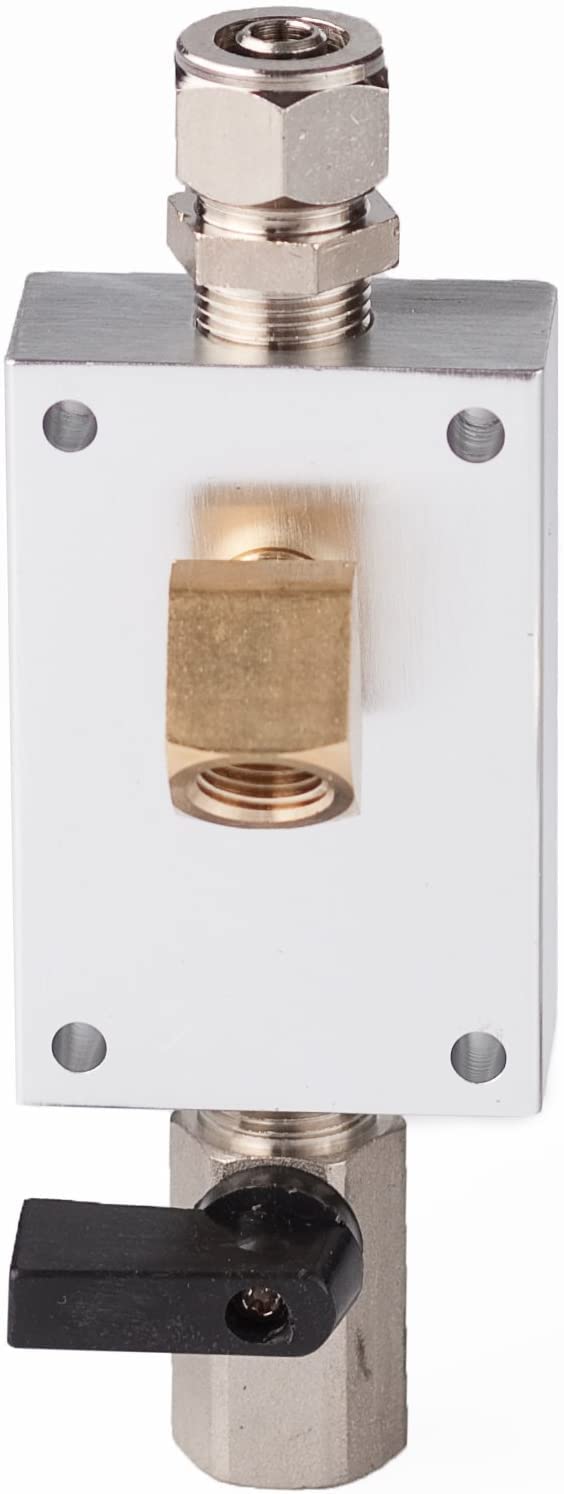 Maxline M3810 Outlet Kit for 1/2-Inch Tubing with 1/4-Inch NPT Outlet Port