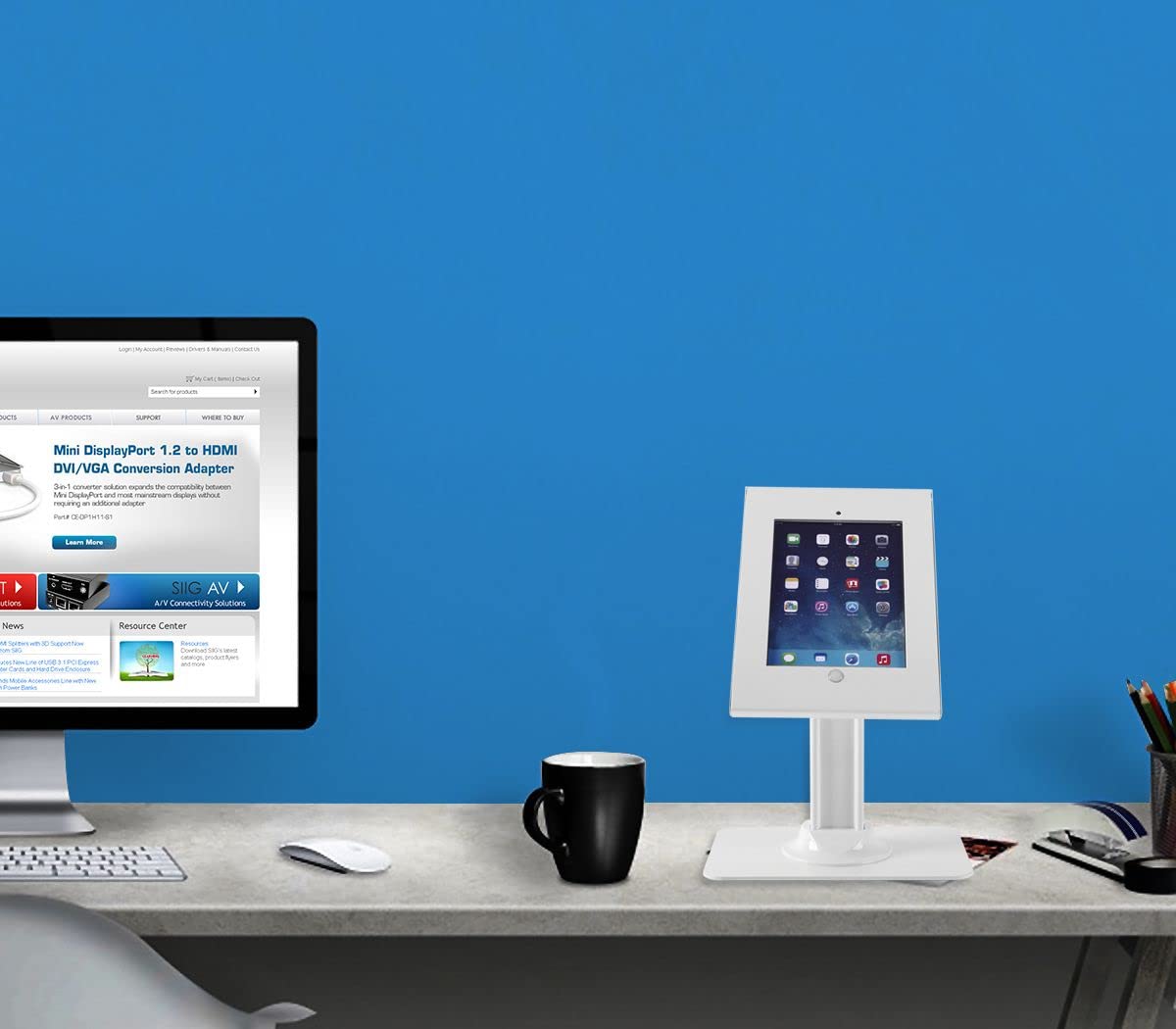 Siig Security Lockable Countertop Kiosk & Tilting Adjustable Metal Pos Stand For Ipad (2/3/4/Air/Air2/Gen5/Gen6)   Ce Mt2611 S1