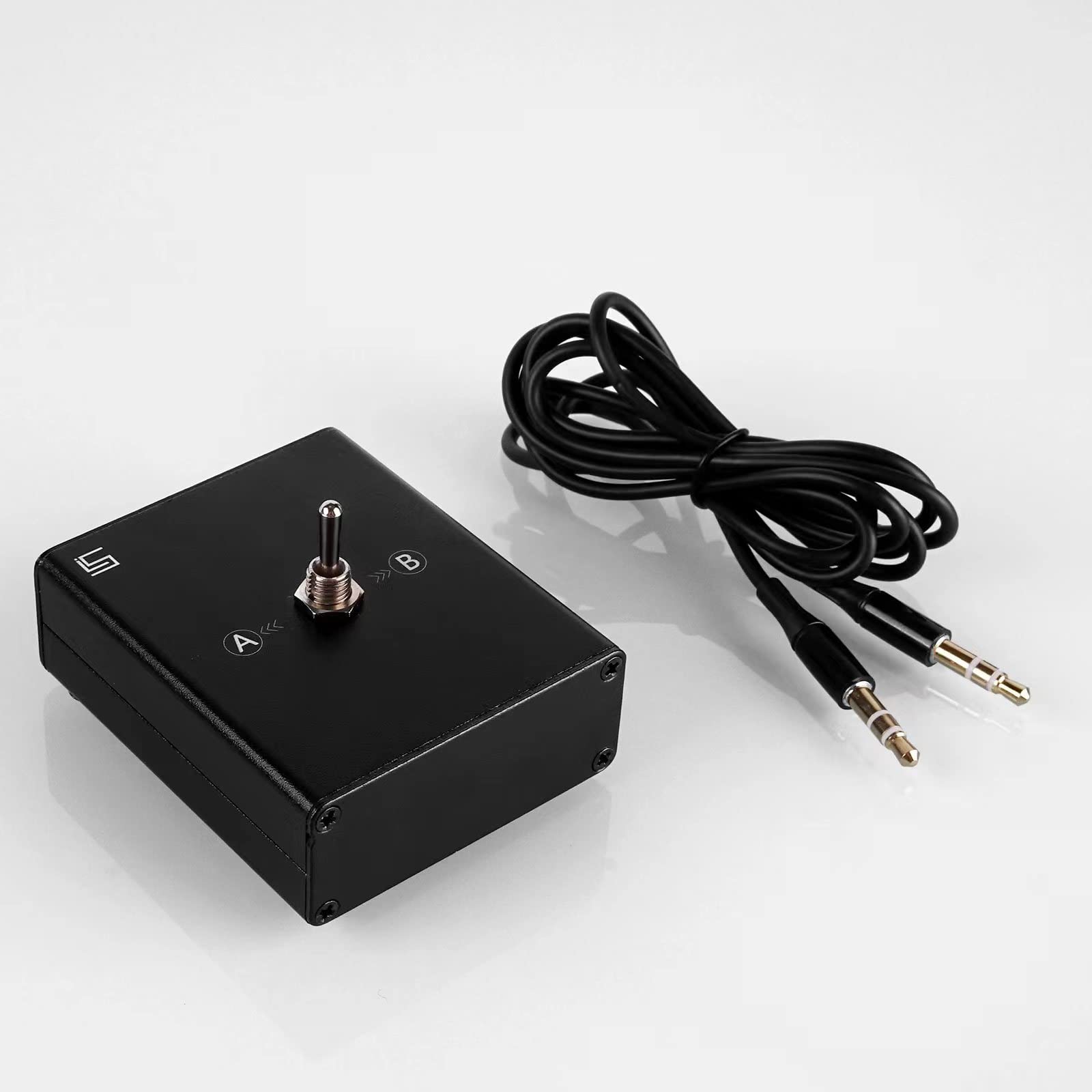 3.5Mm Audio Switcher, 2 Input 1 Output / 1 Input 2 Output (2 In 1 Out/ 1 In 2 Out) Mini Headphone Manual Selector Converter Spea