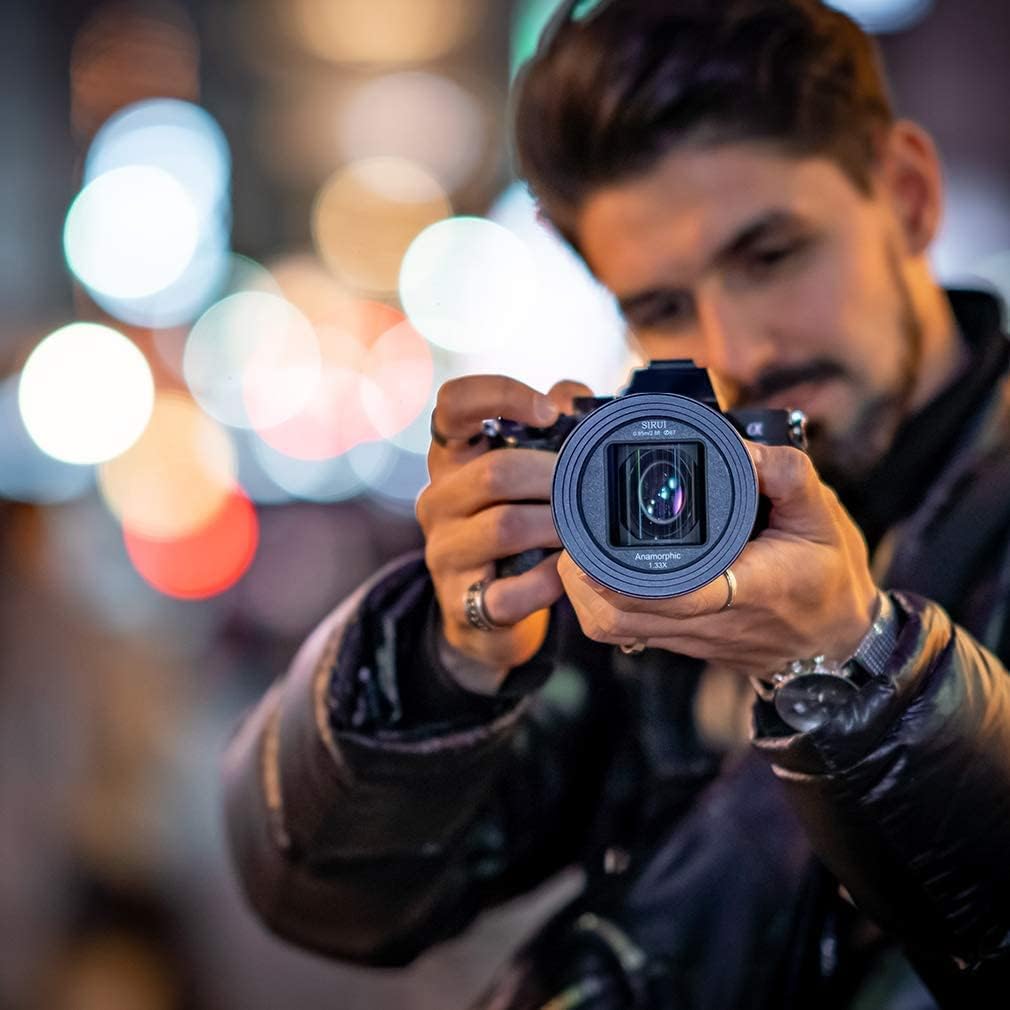 Sirui 50Mm F1.8 1.33X S35 Anamorphic Lens For L Mount, Blue Flare