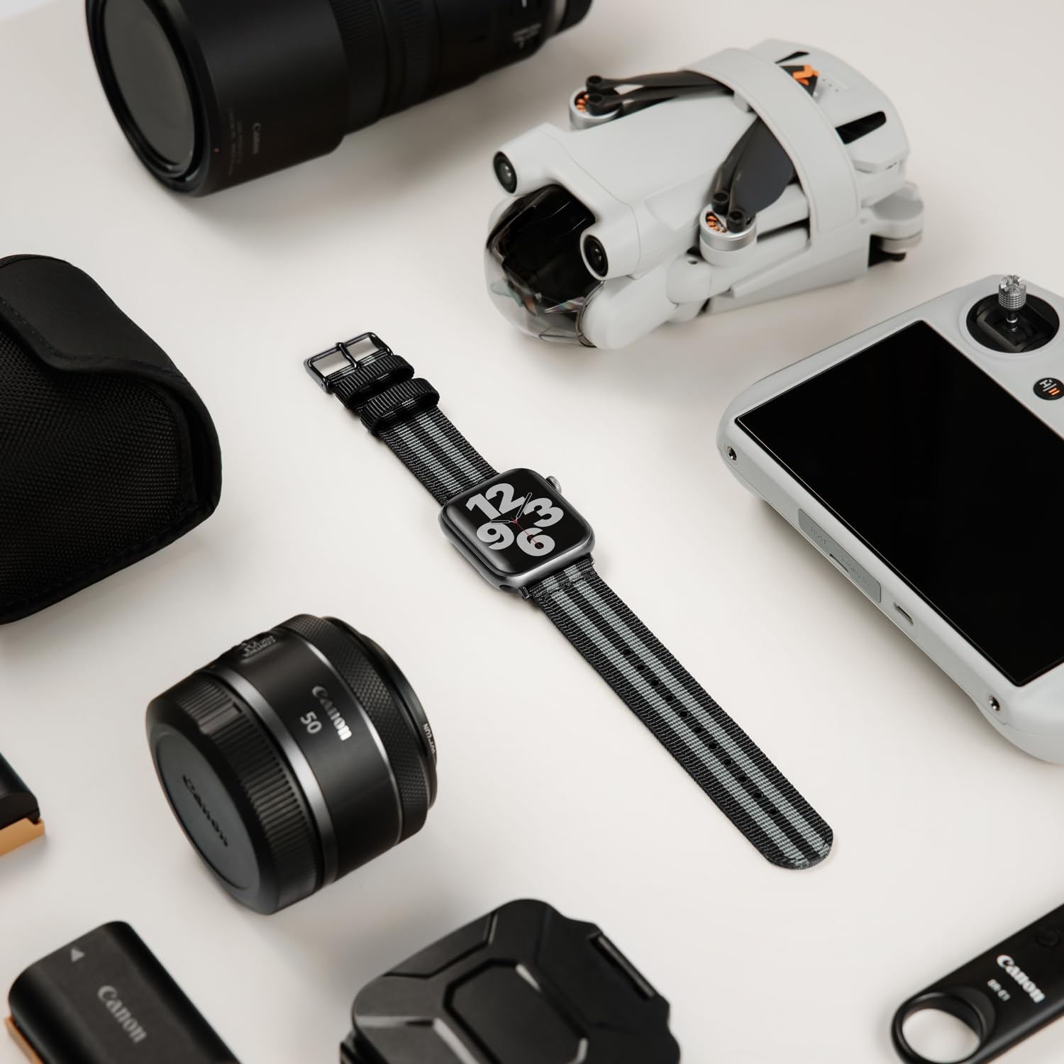 Archer Watch Straps   Premium Nylon Replacement Bands For Apple Watch (Black/Gray, Black, 42/44/45Mm)