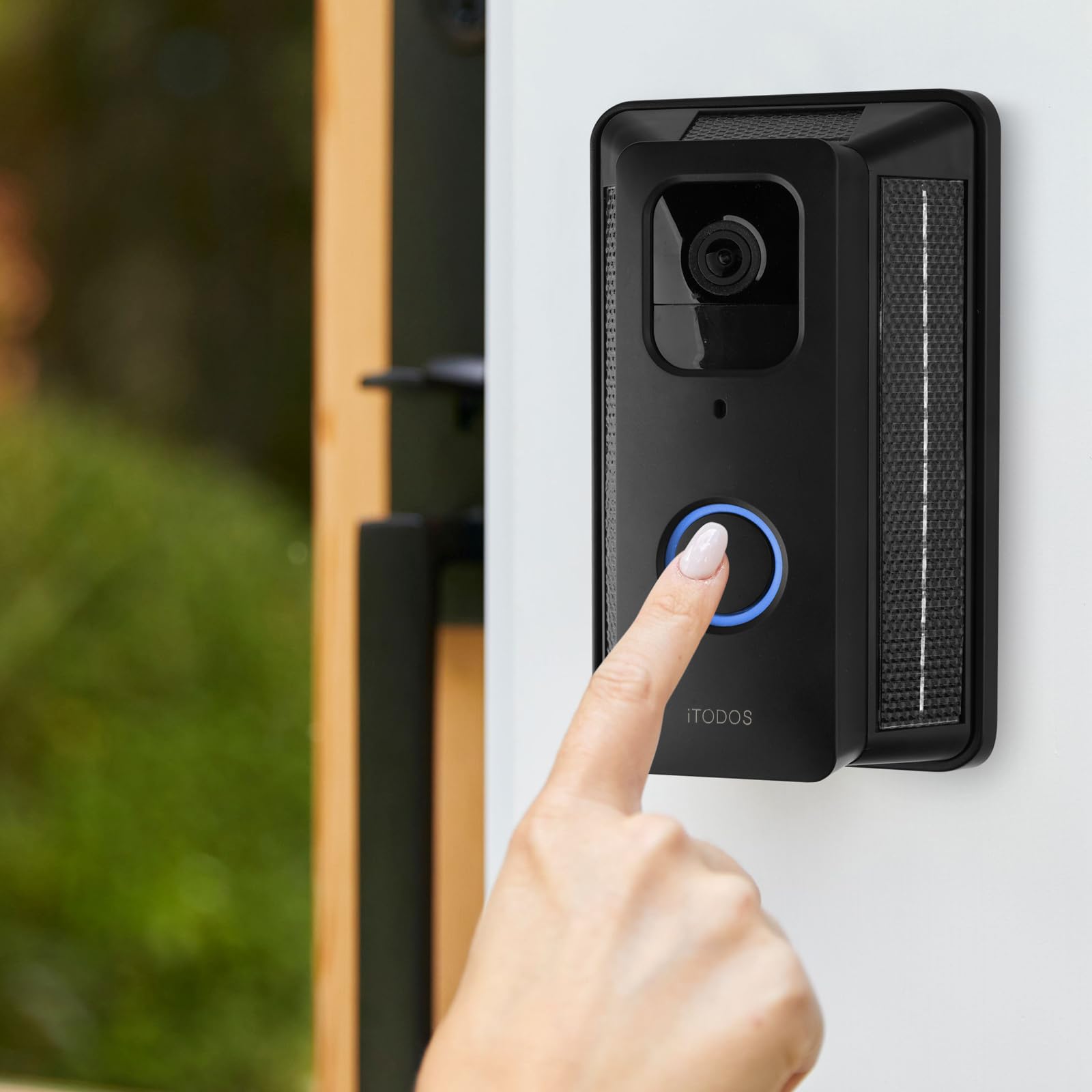 Itodos Solar Charger For Blink Video Doorbell,Solar Power Bank Mount,Continuously Supply Power To The Blink Doorbell,Ipx7 Waterp