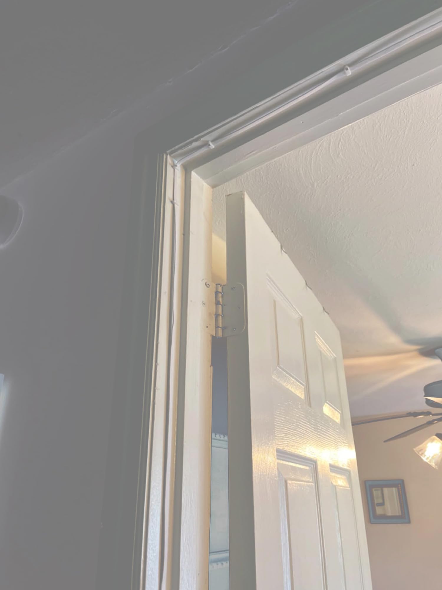 Jadaol 200Pcs 10Mm Cable Clips With Nails, Round Ethernet Cable Wall Clips, Lan Network Cable Tacks, Coax & Speaker Wire Clips,