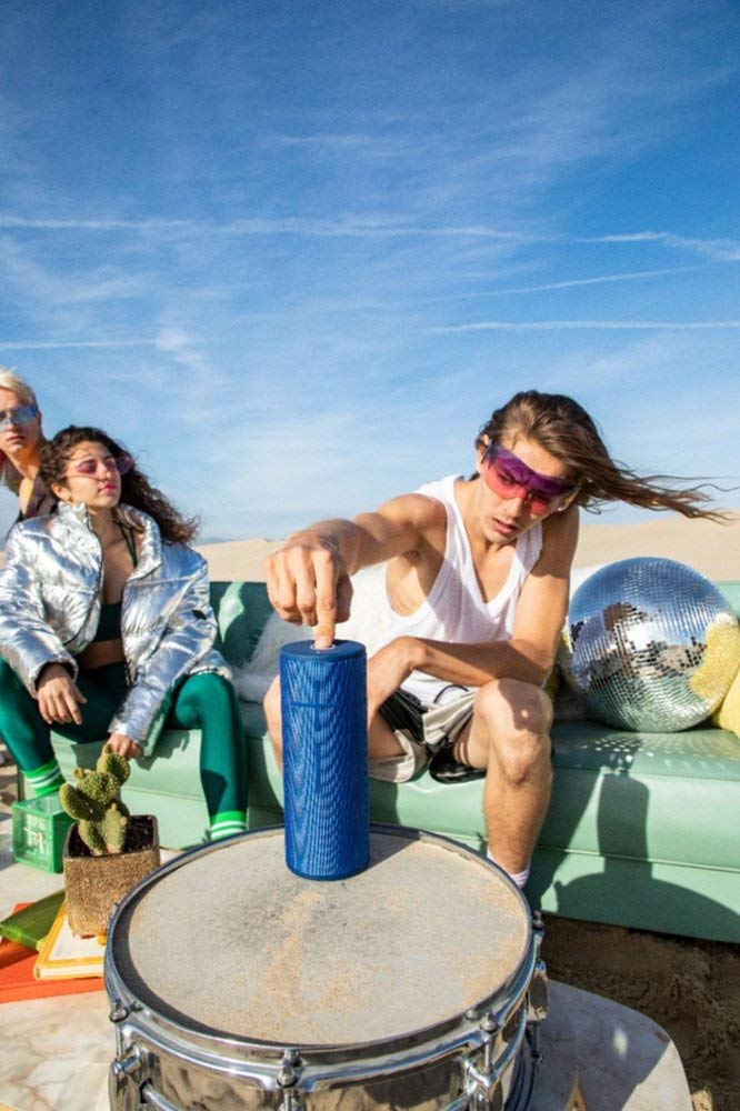 Ultimate Ears Megaboom 3 Portable Waterproof Bluetooth Speaker - Bulk Packaging - Night Black