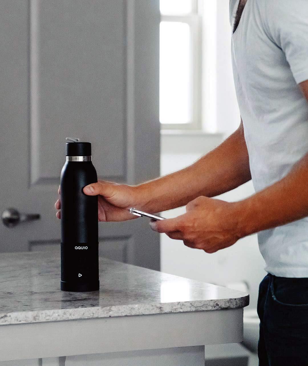 Aquio Ibtb2Bb Double Wall Steel Insulated Hydration Bottle With Rechargeable Bluetooth Wireless Speaker, Powered By Ihome, Midni