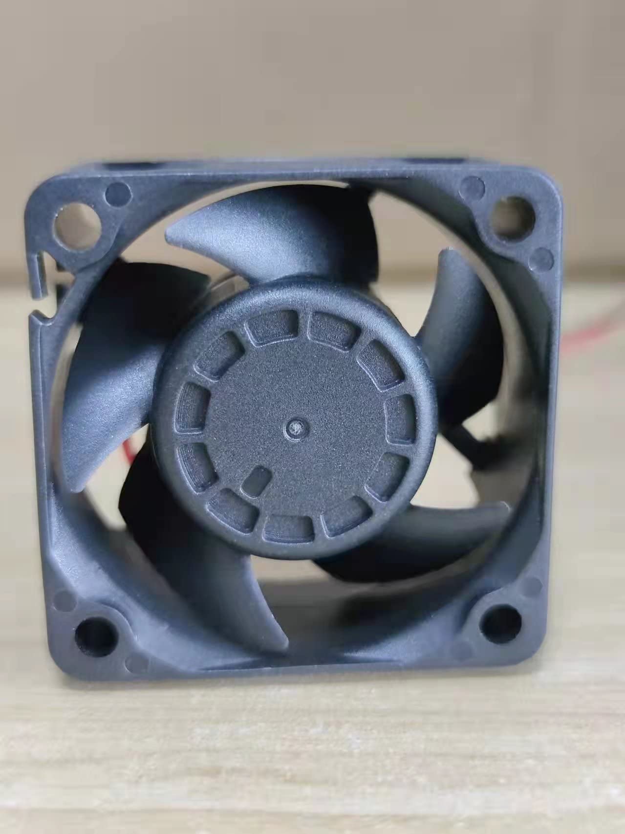 Easycargo 40Mm Fan 40Mm X 20Mm, 40Mm Cooling Fan Dual Ball Bearing Brushless 12V Dc (40Mmx40Mmx20Mm) 4020 2 Pin