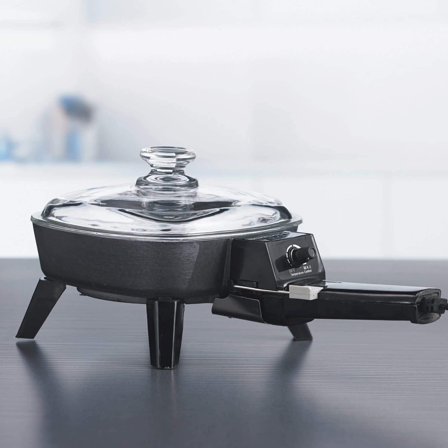 Brentwood Sk 45 6'' Non Stick Electric Skillet With Glass Lid, Black