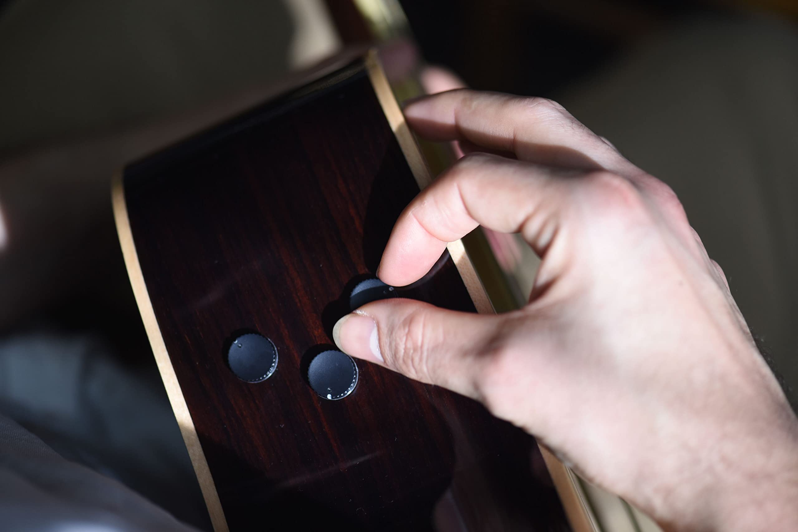 Yamaha Fgc-Ta Concert Cutaway Transacoustic Guitar W/ Chorus And Reverb, Black