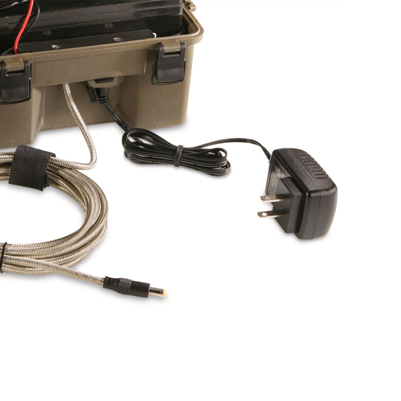 Stealth Cam 12V Battery Box Kit   Portable Compact Waterproof Sealed Battery Charging Box For Hunting Trail Cameras W/ External