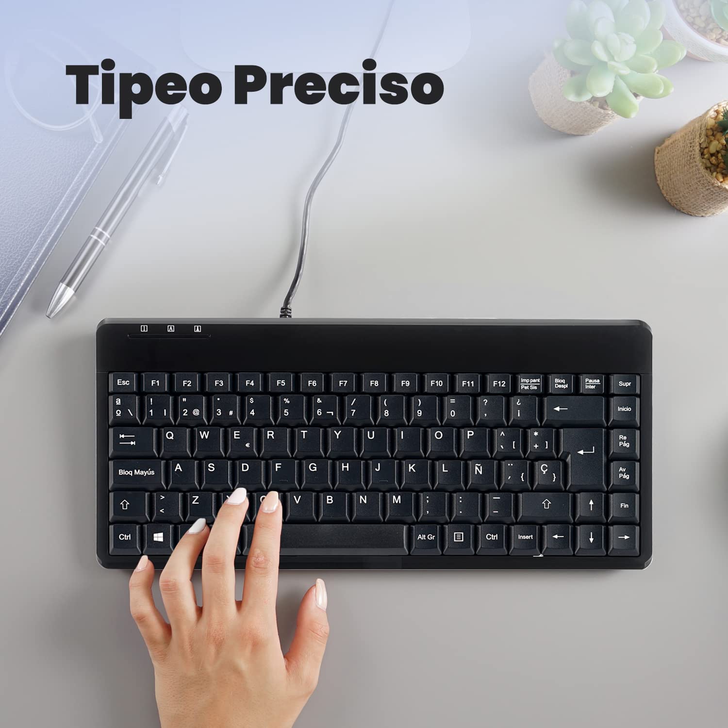 Perixx Periboard 409U Es   Mini Usb Teclado   Negro Brillante   Qwerty Espaol Con  Tecla