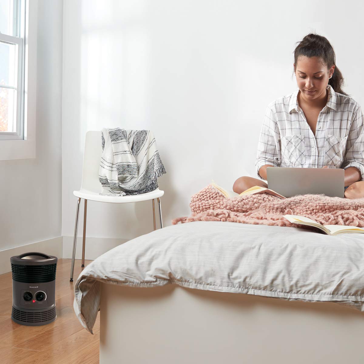 Honeywell Hhf360V 360 Degree Surround Fan Forced Heater With Surround Heat Output Charcoal Grey Energy Efficient Portable Heater