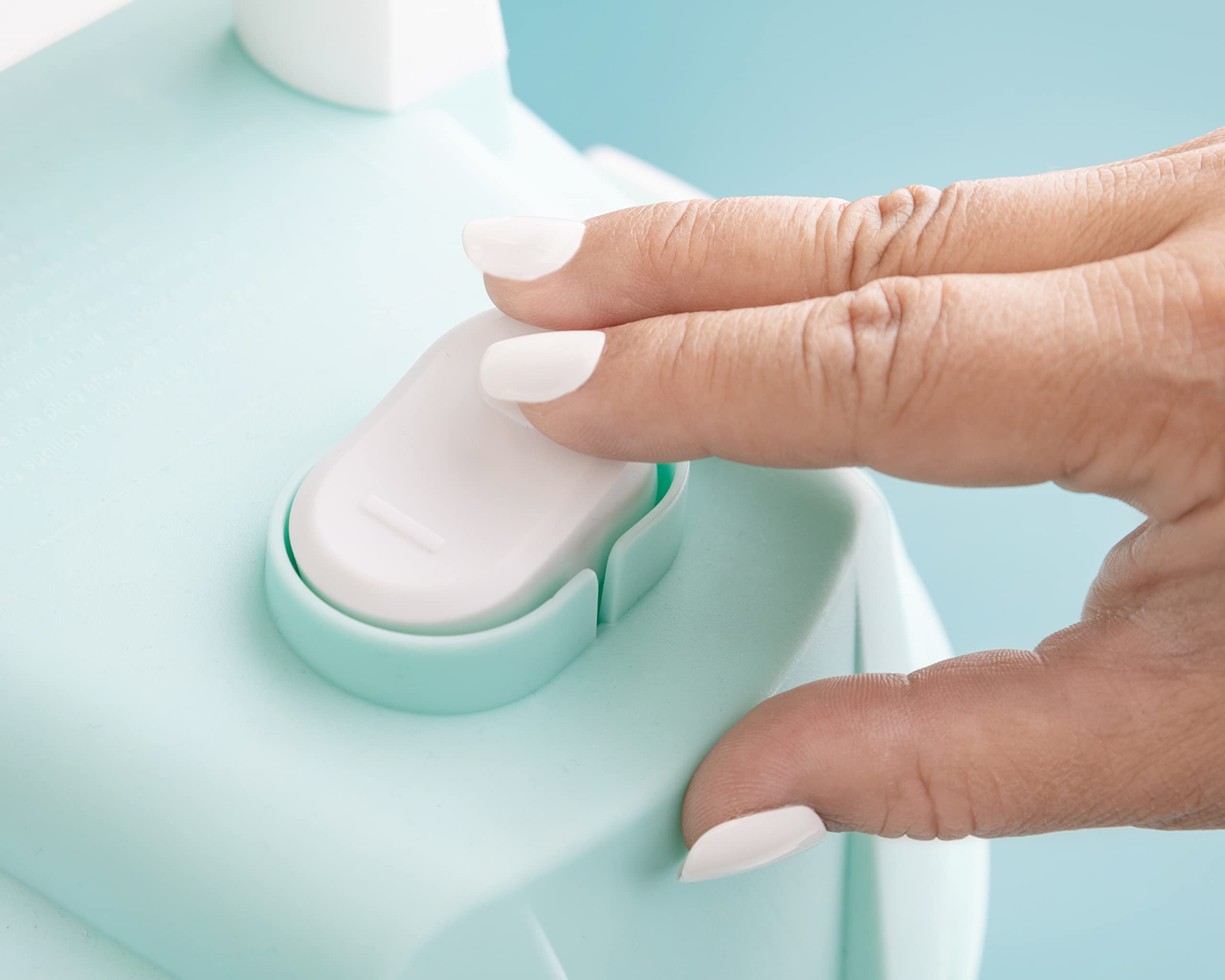 American Crafts We R Memory Keepers Mold Press Vacuum