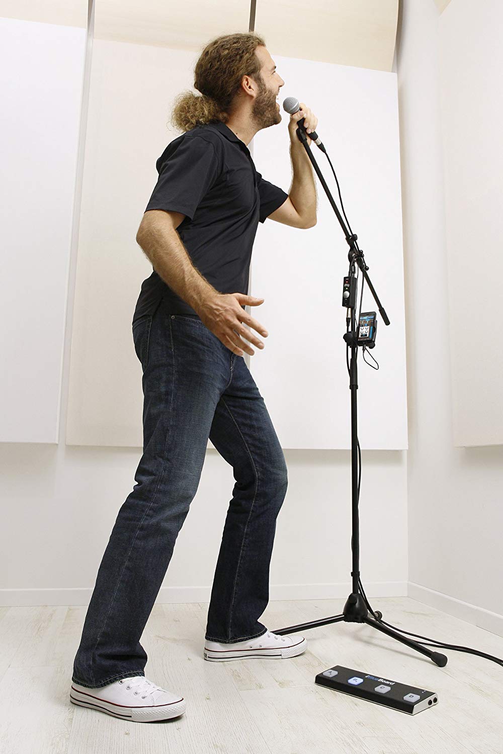 Ik Multimedia Irig Blueboard Wireless Floor Controller For Ios And Mac