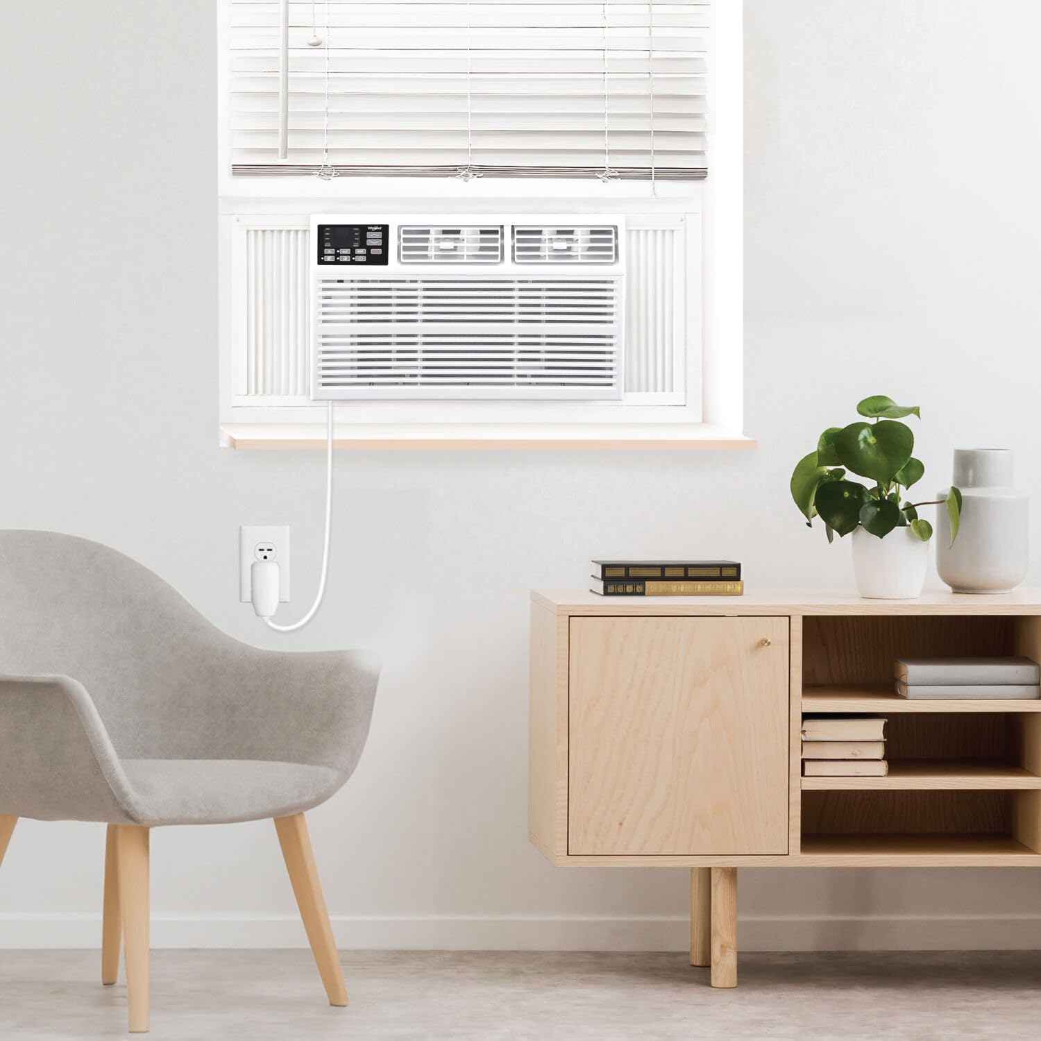 Whirlpool Whhw182Bw 18,000 230V Air Conditioner With Supplemental Heat, Window Mounted Ac Unit With Heater For Apartment, Living