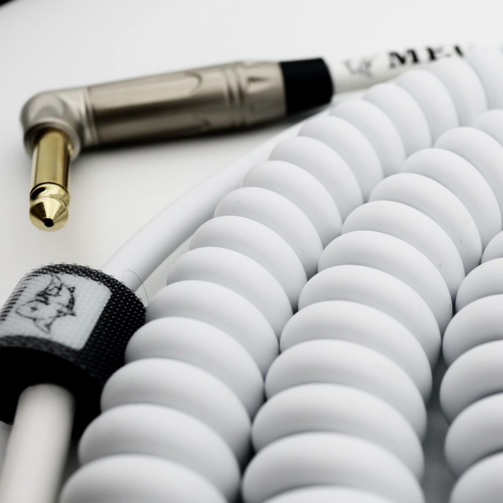 Eitmoss Coiled Guitar Cable With Mute Button Electric Instrument Coil Cable Curly Instrument Cable Stretchable 1/4 Right Angle T