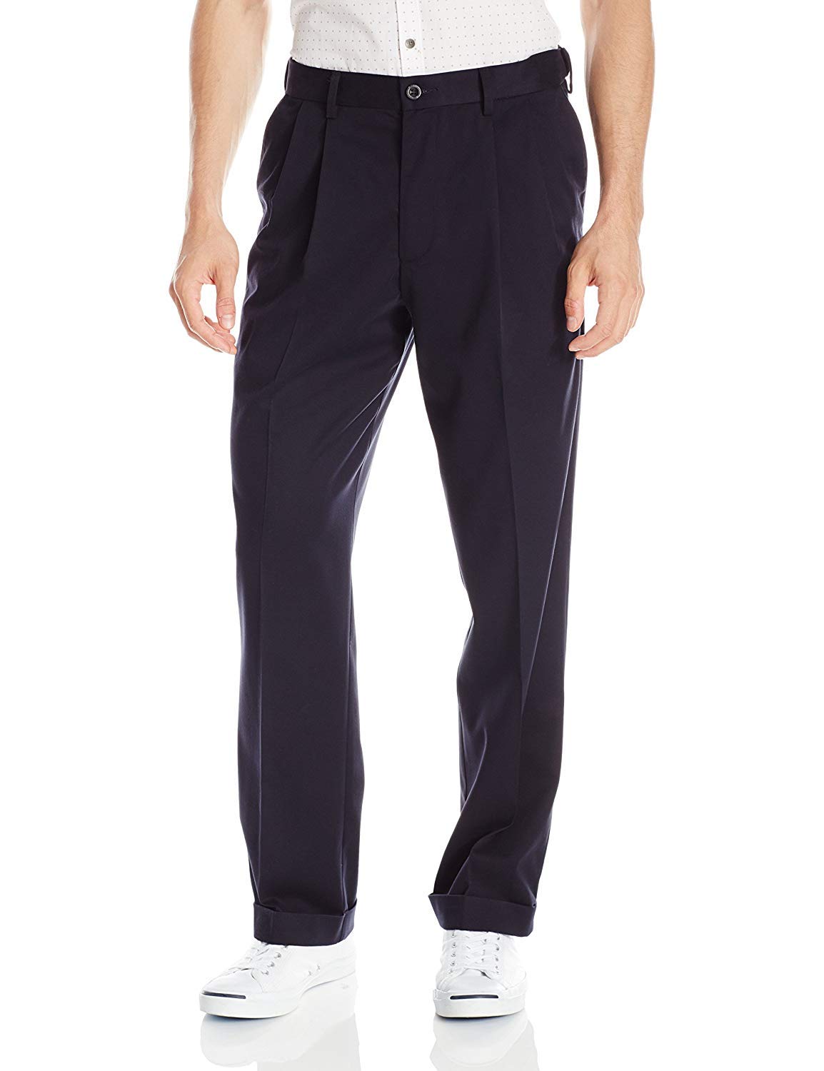 Dockers Mens Relaxed Fit Comfort Khaki Pants   Pleated, Dockers Navy (Stretch), 38W X 32L