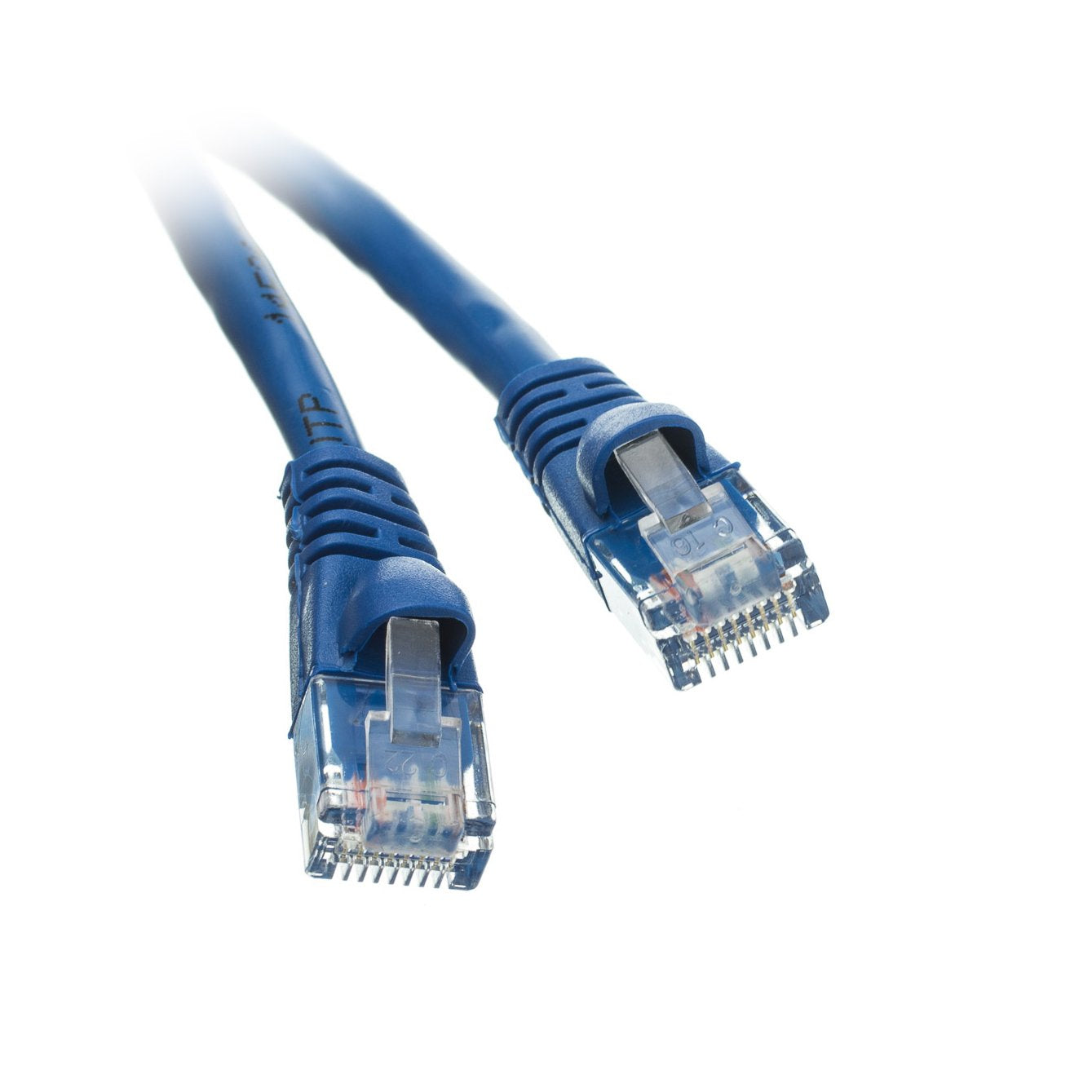 CableWholesale 10-Foot Cat6a Ethernet Patch Cable, Snagless/Molded Boot, 500 MHz, Blue (13X6-06110)