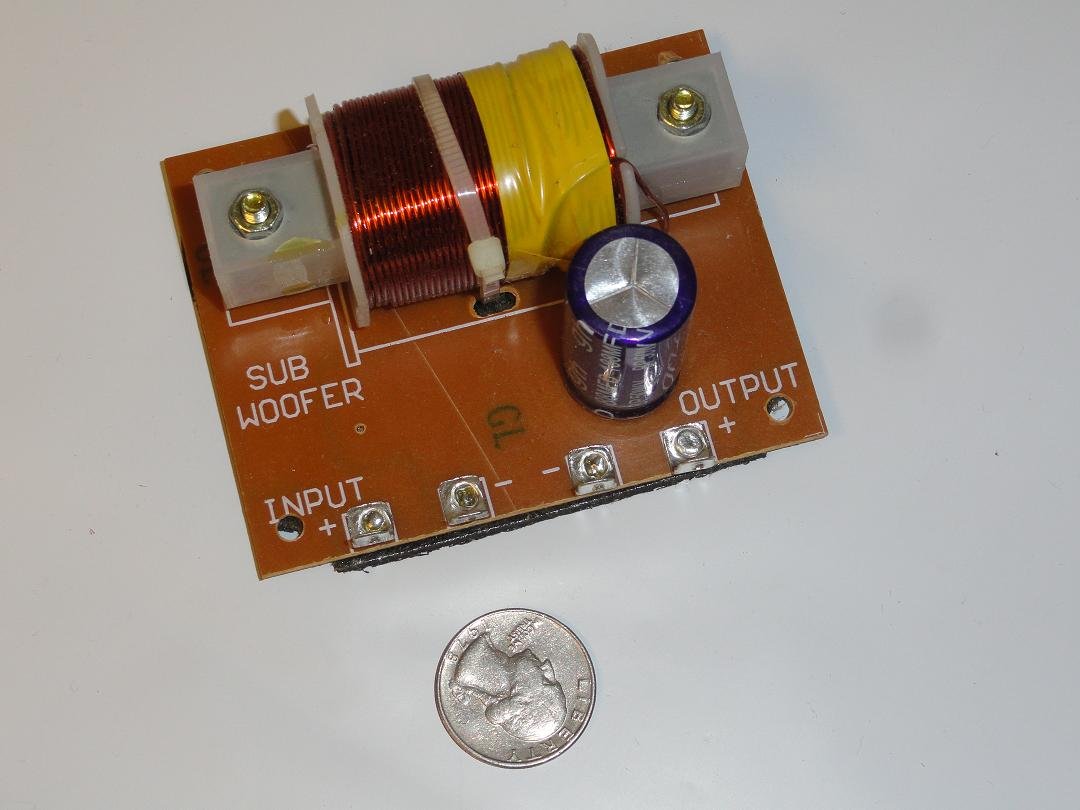 12V Low Pass Speaker Subwoofer Crossover For 8 Ohm Or 4 Ohm