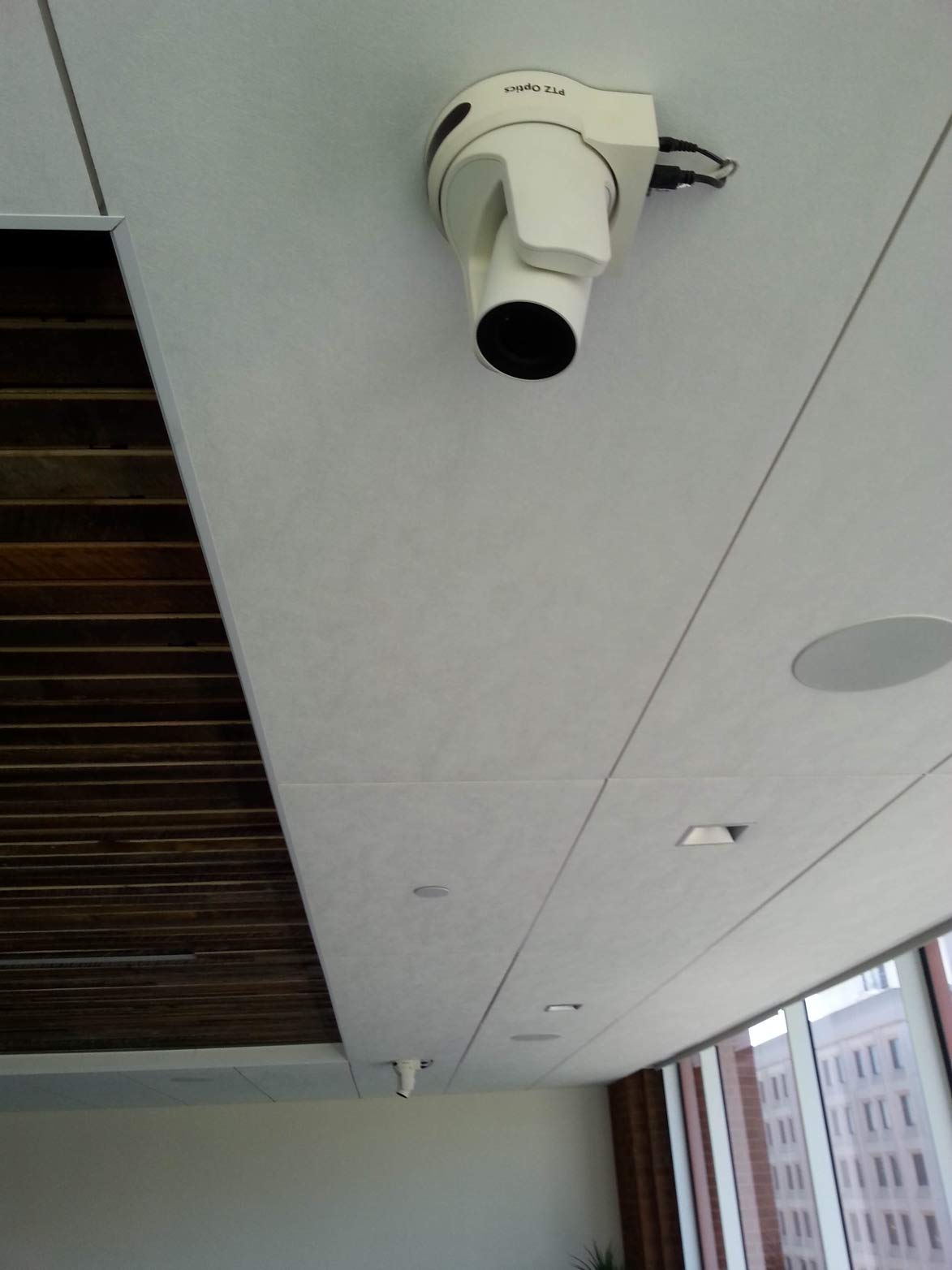 Ptzoptics Huddlecamhd Small Universal Ceiling Mount For Ptz Camera