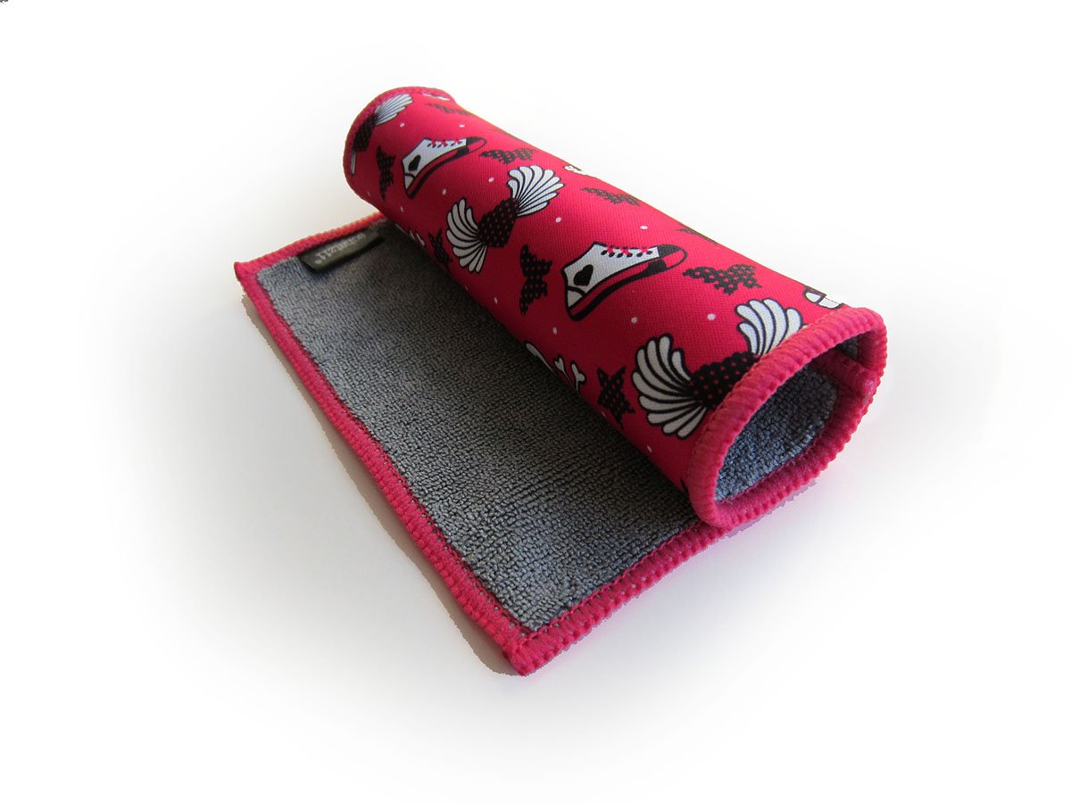 Schatzii Smart Cloth | It Girl | 100% Microfiber, Scratch-Free Cleaning Cloth - No Spray or Liquid Needed | 7 x 5