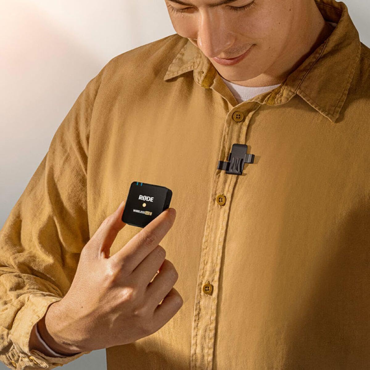 Rde Flexclip Go Set Of Of Three Clips For The Rde Wireless Go Includes The Magclip Go, Crossclip And Vampireclip