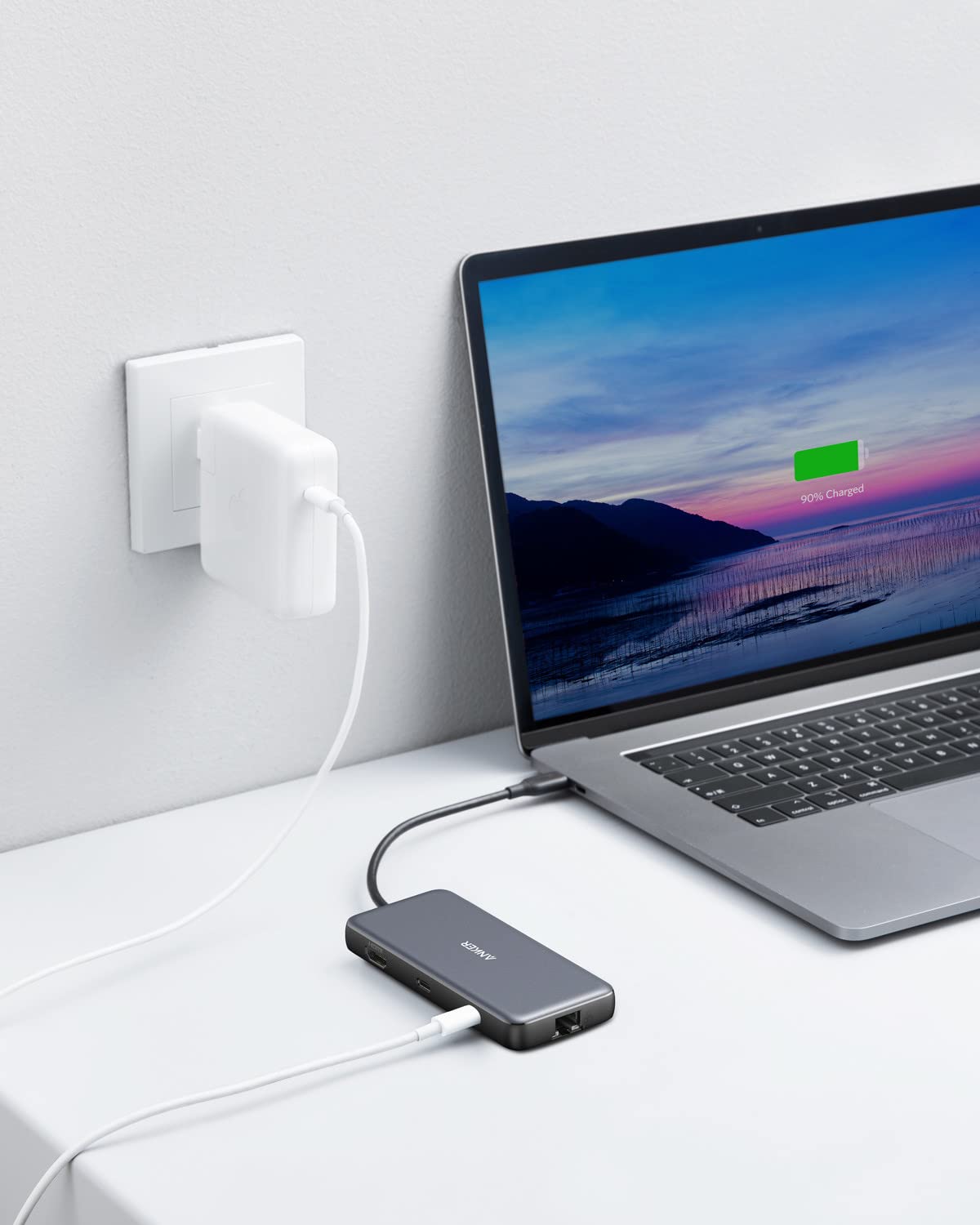 Anker 555 Usb-C Hub (8-In-1) For Notebook/Monitor - Memory Card Reader - Microsd, Sd - 100W - 4K 3840X2160 - 2 Usb-A Ports - 1 U