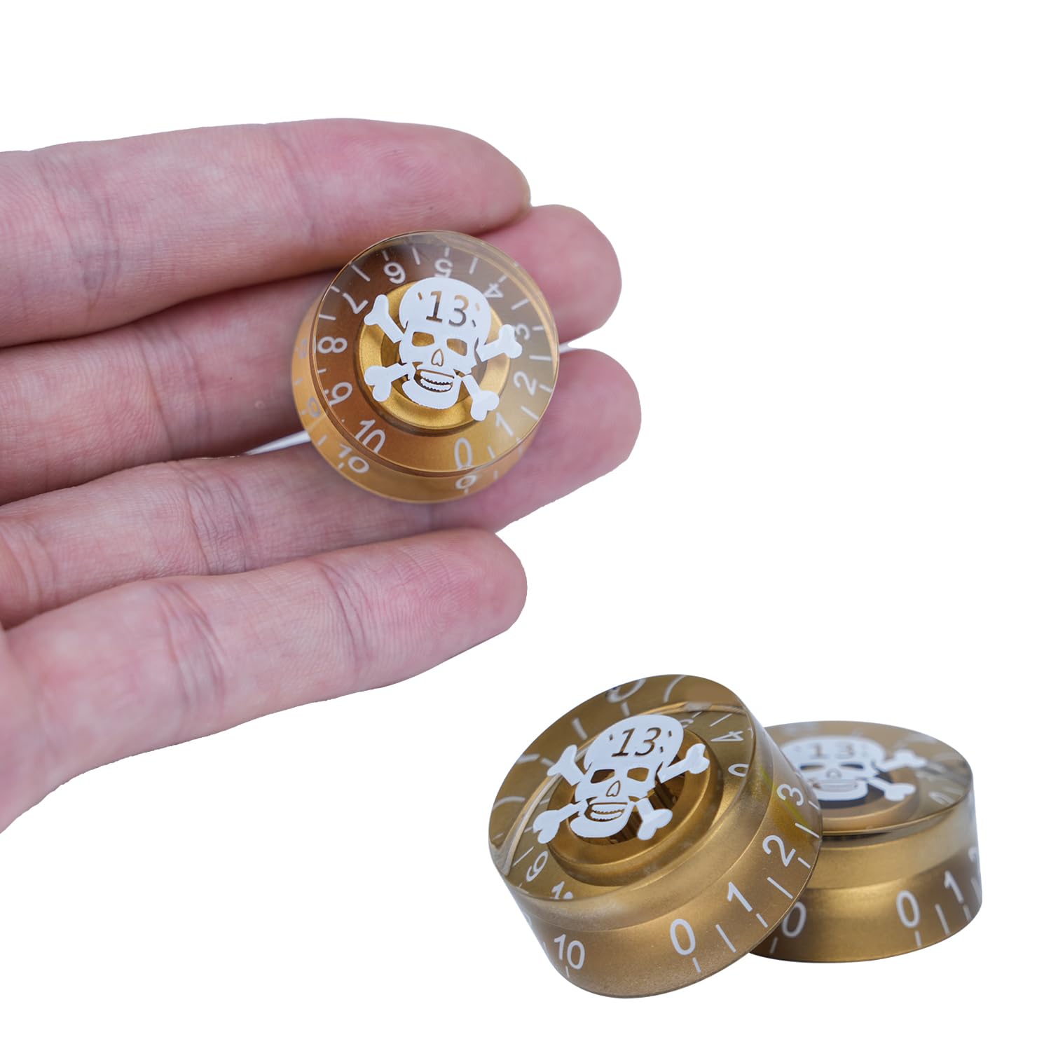 Xiyangjuan 4Pcs Gold Skull Guitar Knobs Top Hat Speed Volume Tone Control Knob Vintage Pedal Control Knobs For Epiphone Les Paul