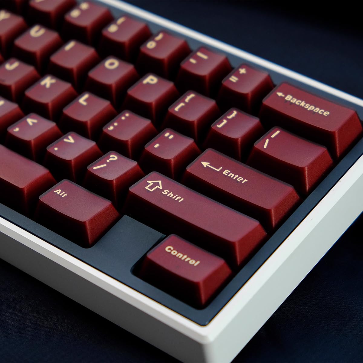 114 Keycaps Translucent Red Keycaps Cherry Profile Doubleshot Pbt Keycap Set Fit For 61/64/87/104/108 Cherry Mx Switches Mechani