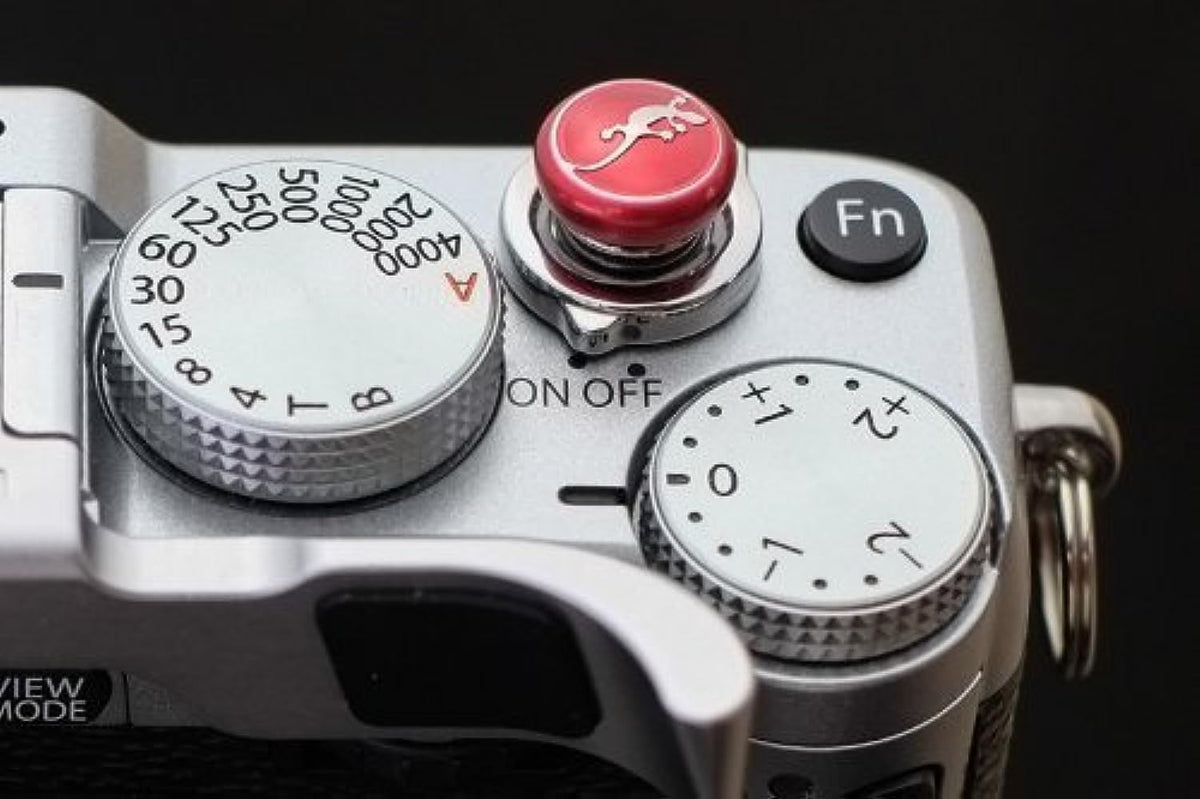 Lensmate Lizard Soft Release Button   Red   Fits Any Standard Threaded Release   Fujifilm X100V, X100F, X100T, Xpro3 & Xpro2, X 