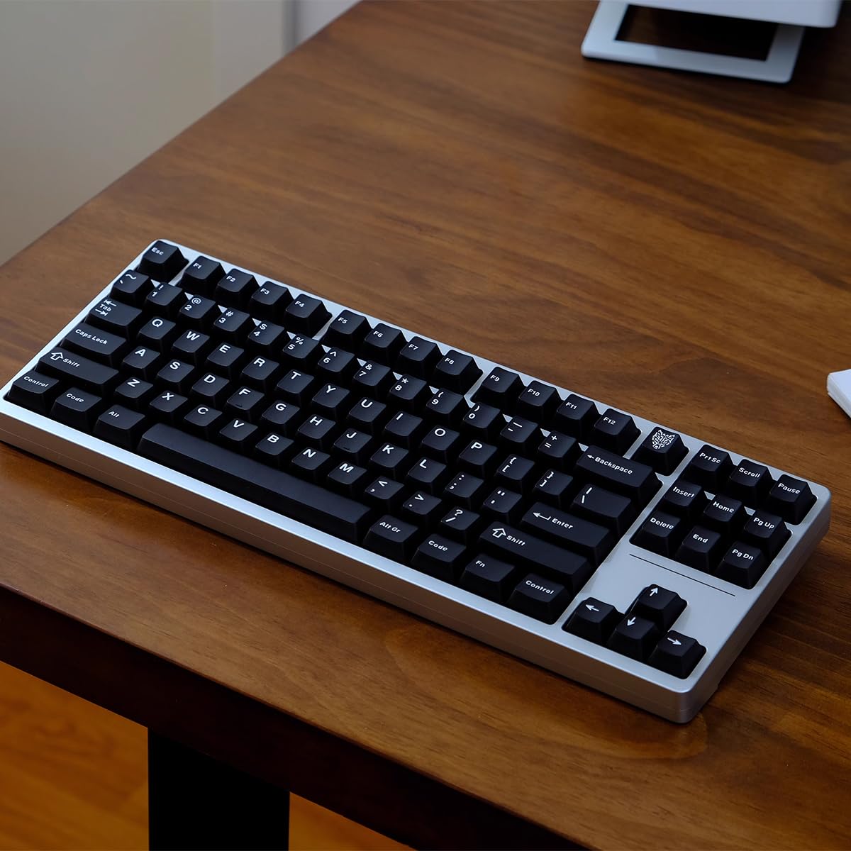 114 Keys Pbt Doubleshot Wob Keycaps Cherry Profile Black Keycap Set Fit For 61/64/87 Cherry Mx Switches Mechanical Keyboard