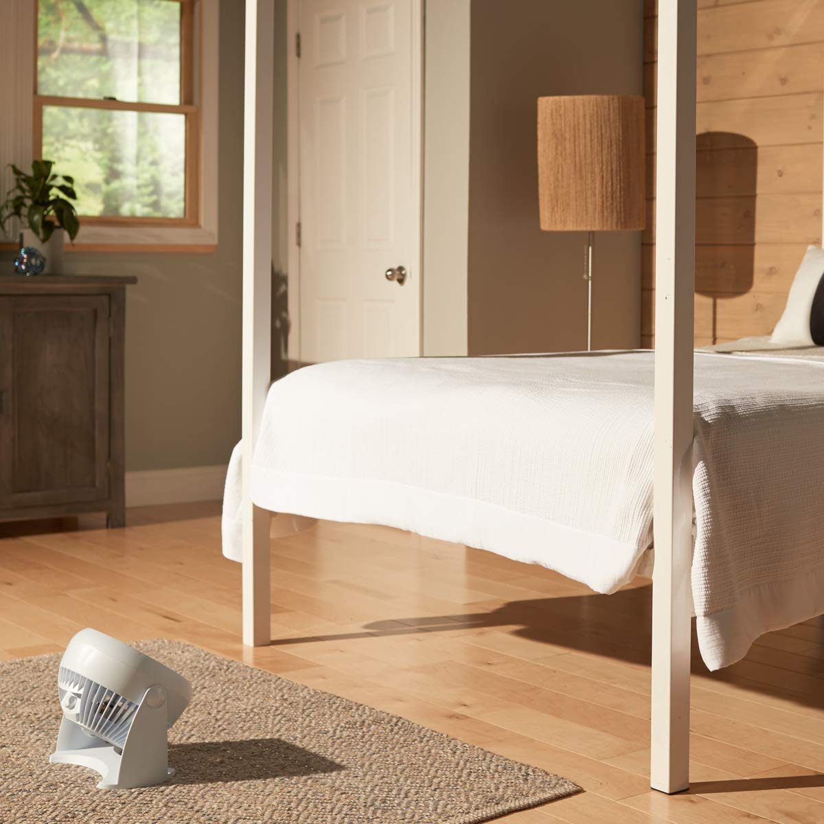 Honeywell Ht-904 Turboforce Tabletop Air Circulator Fan, Small, White - Quiet Personal Fan For Home Or Office, 3 Speeds And 90 D