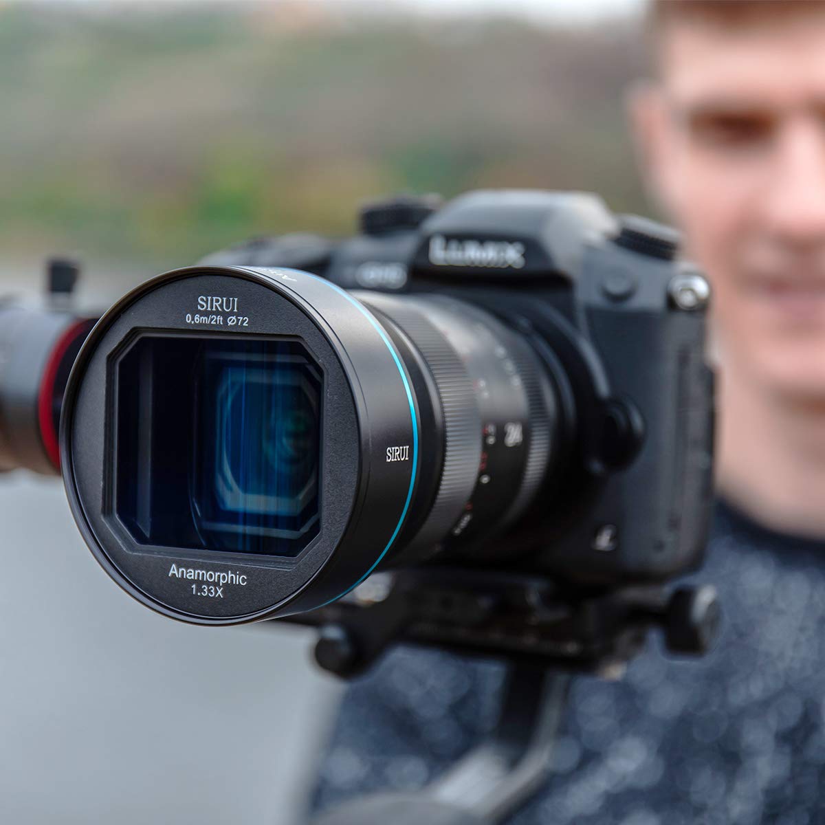 Sirui 24Mm Anamorphic Lens F2.8 1.33X S35 Camera Lens For X Mount, Blue Flare