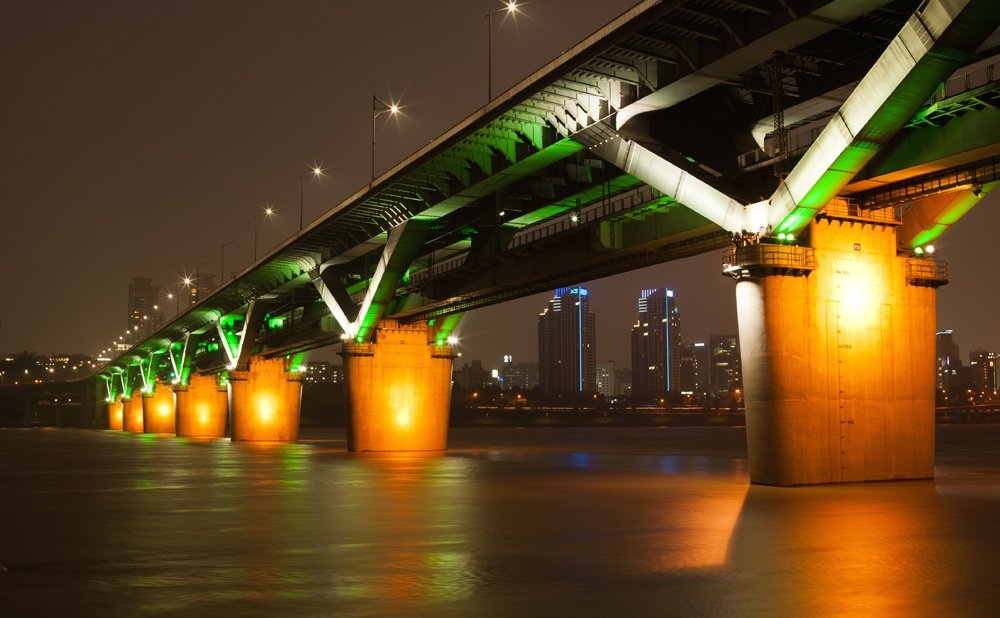 Rokinon 35Mm F1.4 As Umc Wide Angle Cine Lens For Sony E-Mount (Nex) (Rk35M-E)