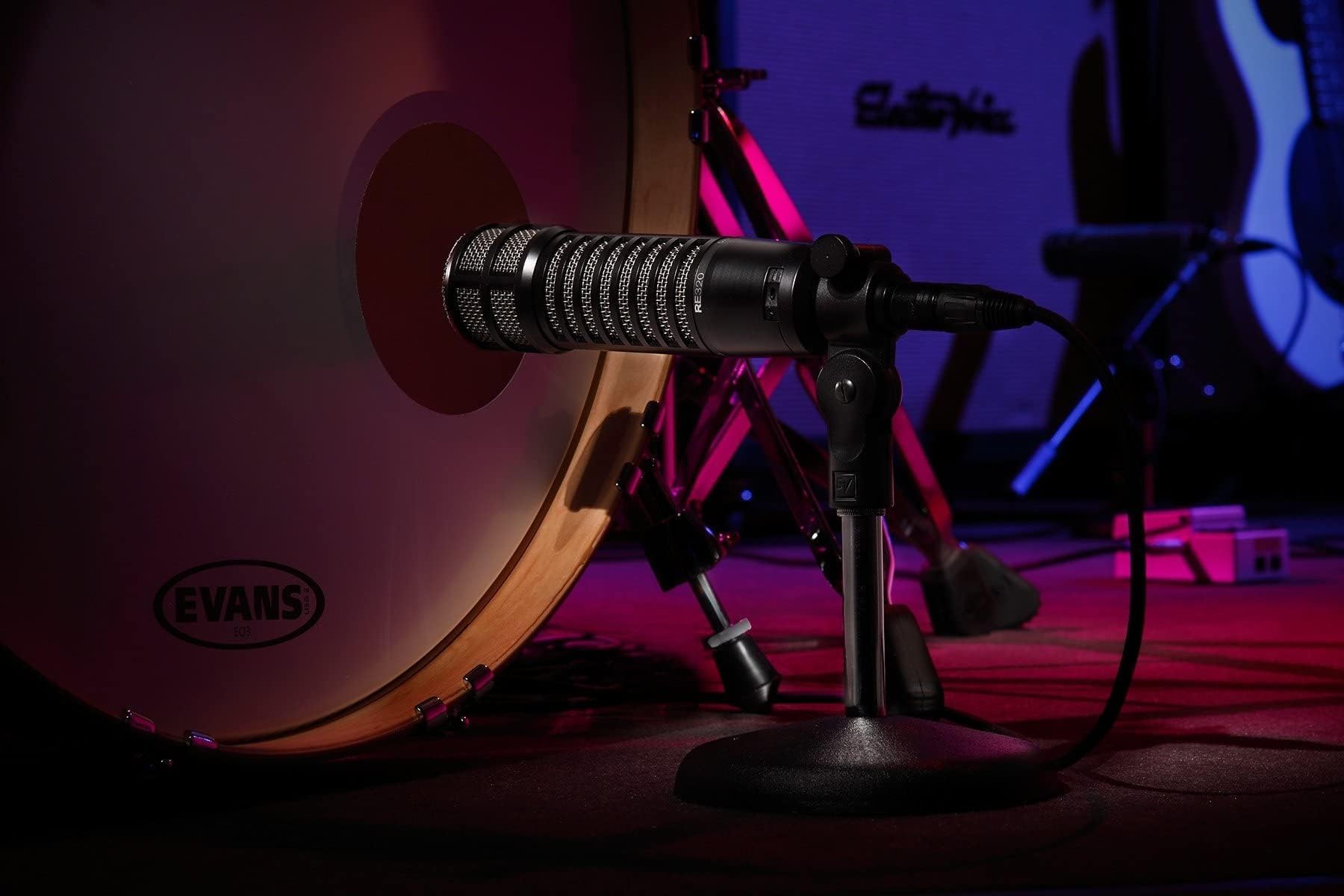 Electro Voice Re320 Large Diaphragm Dynamic Vocal Microphone
