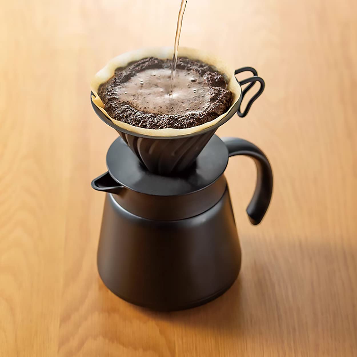 Goeielewe Thermal Coffee Carafe Tea Pot 20 Oz Stainless Steel Insulation Pot Double Wall Vacuum Insulated Coffee Water & Beverage Dispenser (Black)